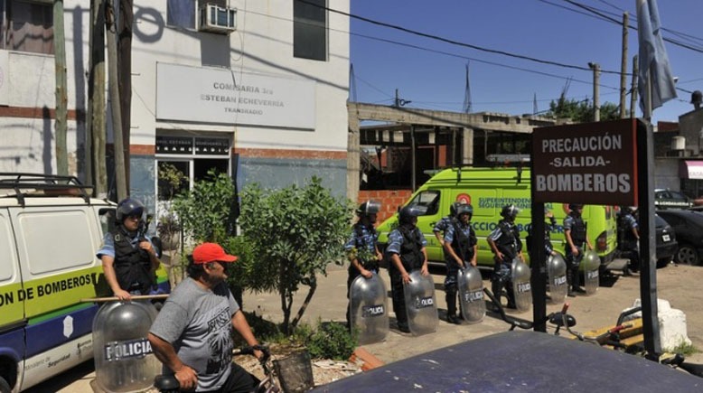 Ya son 10 los reclusos muertos por el incendio en la Comisaría de Transradio