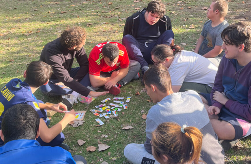 Jugando con amigos, un espacio de&hellip;