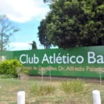 Crece la tensión en Banfield: dictaron la conciliación obligatoria tras el despido de empleados históricos
