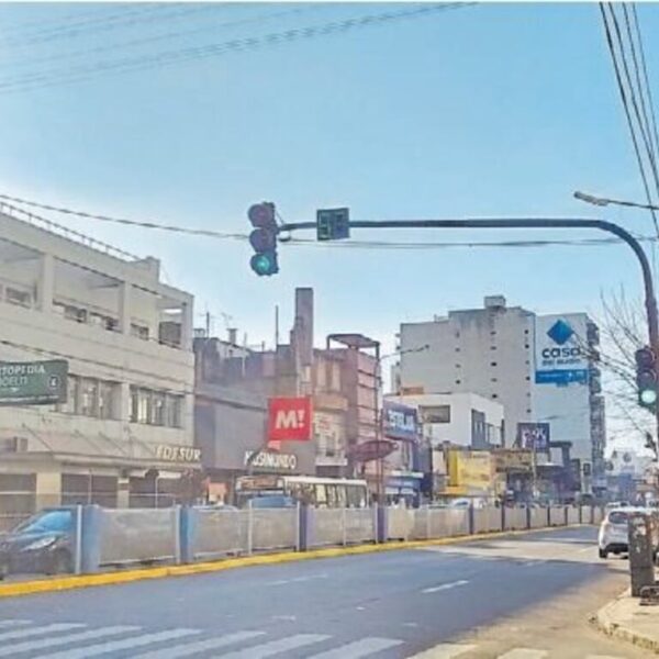 Onda verde en Lomas: anuncian coordinación de semáforos de Turdera hasta el límite con Lanús