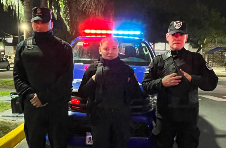 Nacimiento de urgencia en Santa Catalina: patrulleros asistieron un parto en el patio de una casa