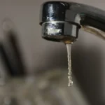 AySA anunció importantes cortes de agua y baja presión durante toda la semana en Lomas de Zamora