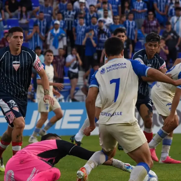 Godoy Cruz le dio vuelta el resultado a Los Andes en los últimos minutos y se quedó con el triunfo en Mendoza