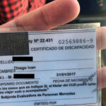 Por los aumentos constantes, advierten proliferación de pases de discapacidad apócrifos en colectivos de Lomas de Zamora