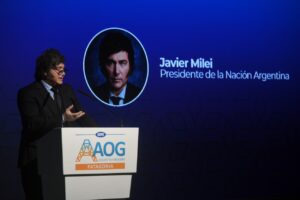 Milei cuestionó la frase «no llegan a fin&hellip;