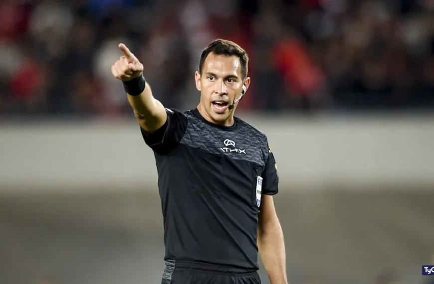 Facundo Tello arbitrará el Clásico del Sur con historial favorable a Banfield